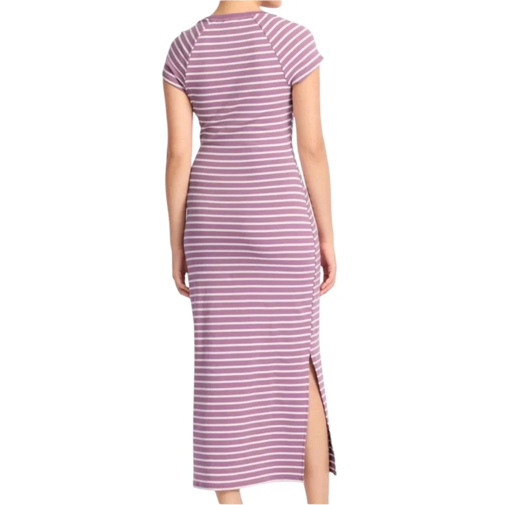 GILLI LOGAN FITTED T-SHIRT MAXI DRESS STRIPE PURPLE SIZE MEDIUM NWT